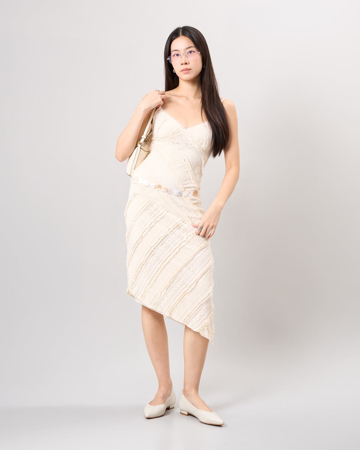 #color_ivory
