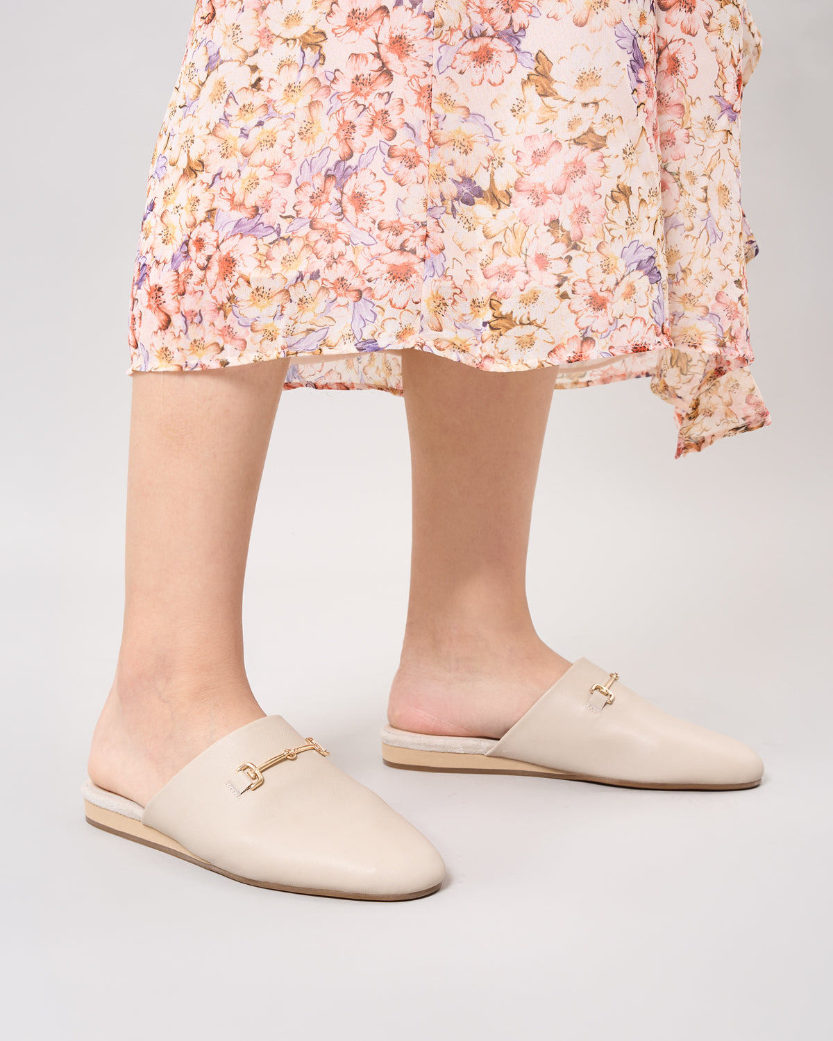 #color_beige